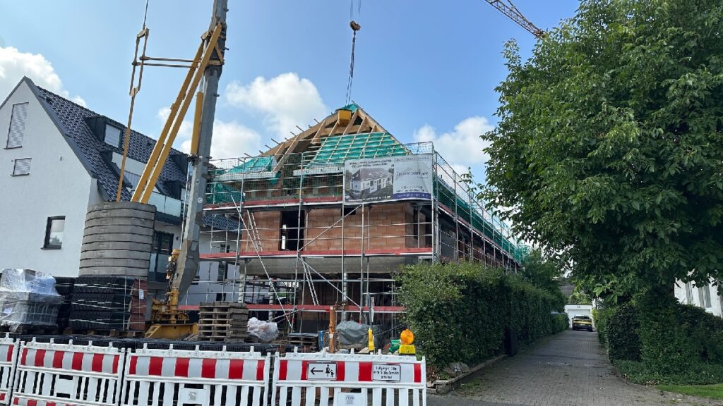 Es ist gerichtet