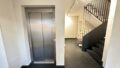 Aufzug mit Treppenhaus EG