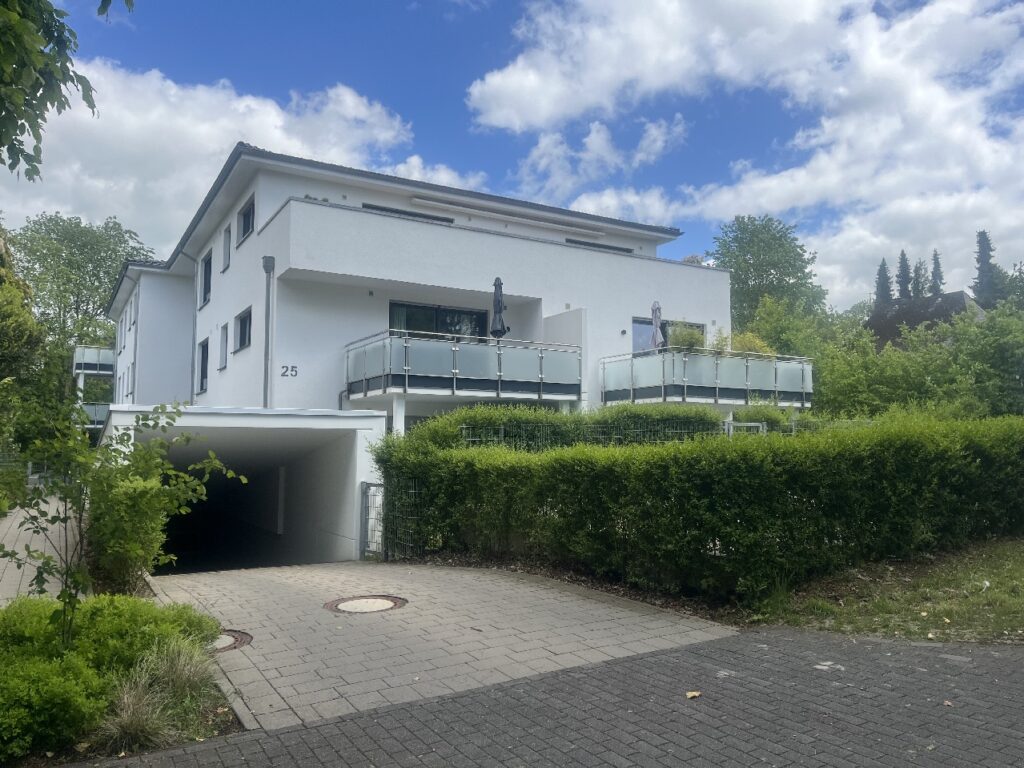 Straßenansicht