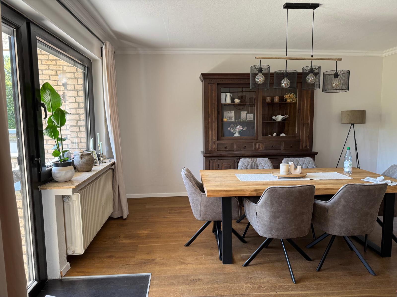Esszimmer zur Terrasse