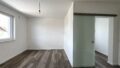 Hauptschlafzimmer mit Ankleide