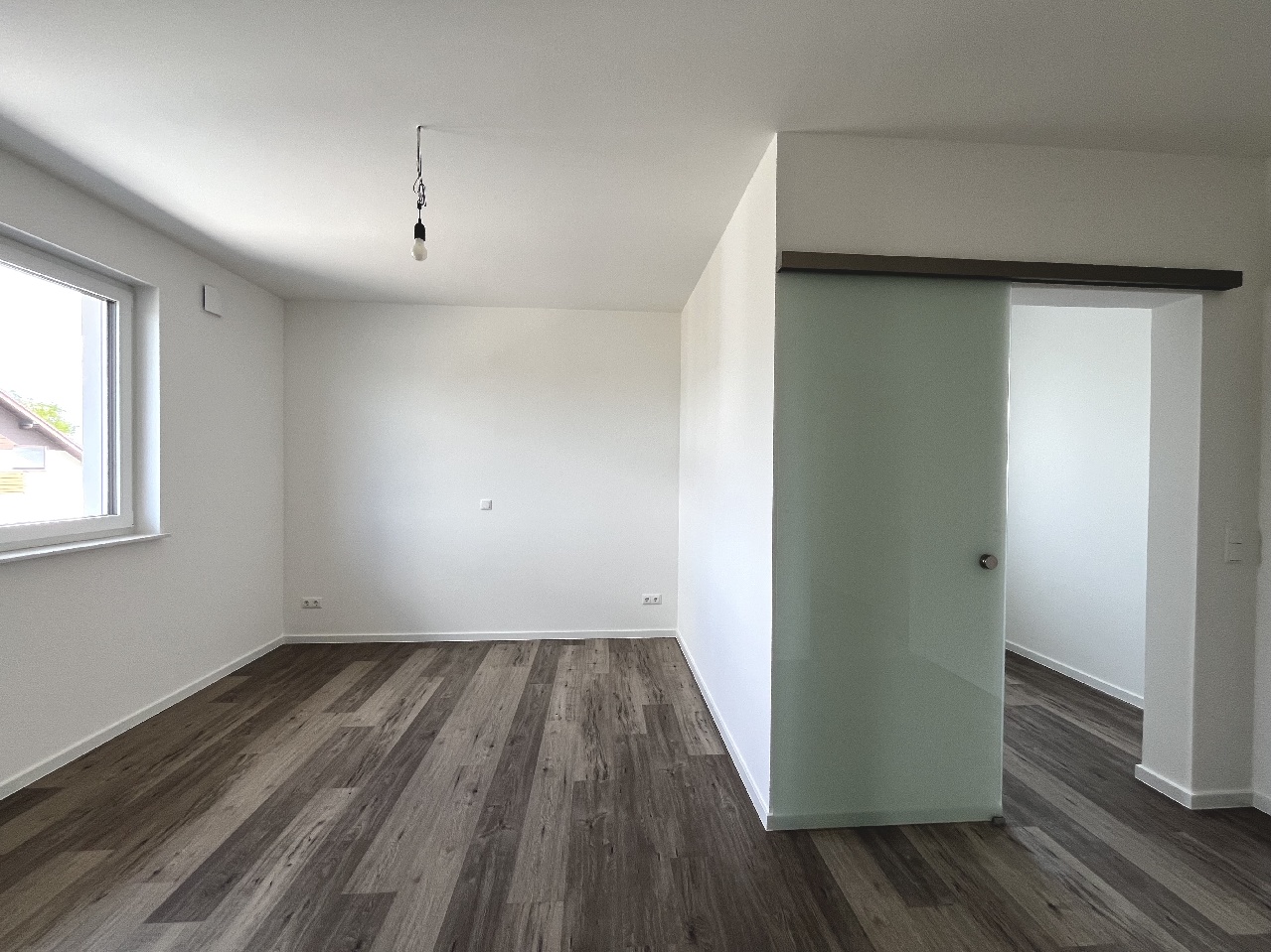 Hauptschlafzimmer mit Ankleide