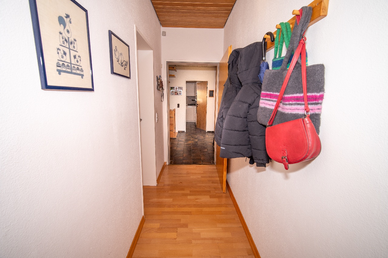Flur zum Schlafbereich im EG