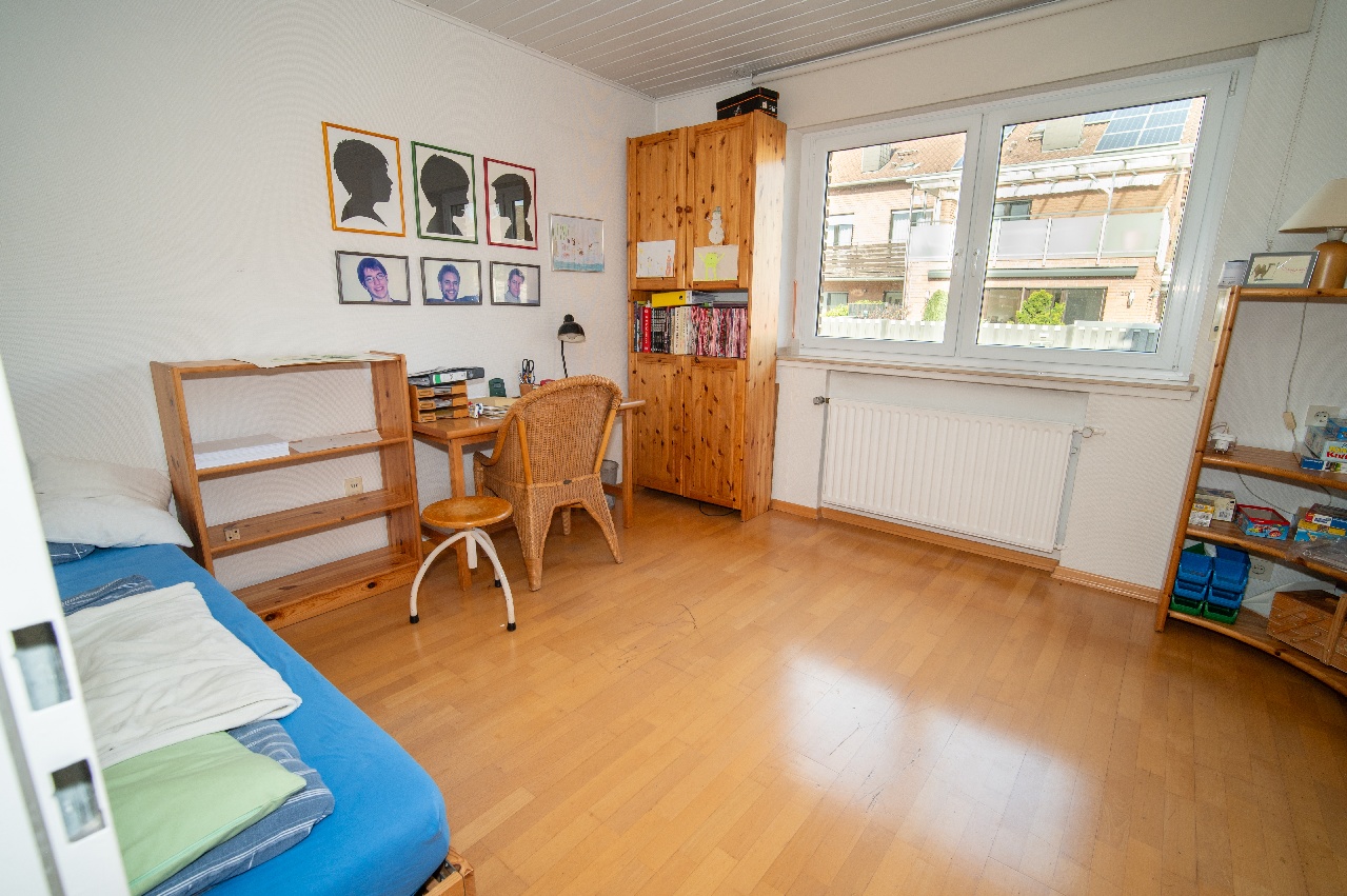 Schlafzimmer / Büro im EG